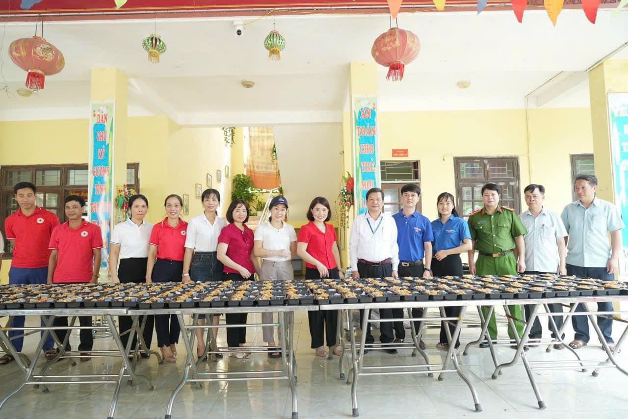 Tình nguyện hè 2024